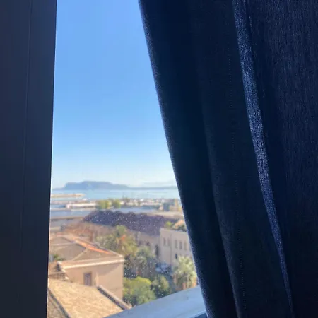 Bed & Breakfast L 'approdo Felice Palermo