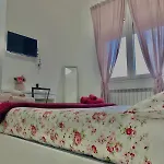 Bed & Breakfast L 'approdo Felice 3*