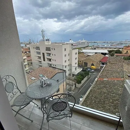 L 'approdo Felice Alojamento de Acomodação e Pequeno-almoço