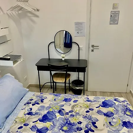 Bed & Breakfast L 'approdo Felice 3*